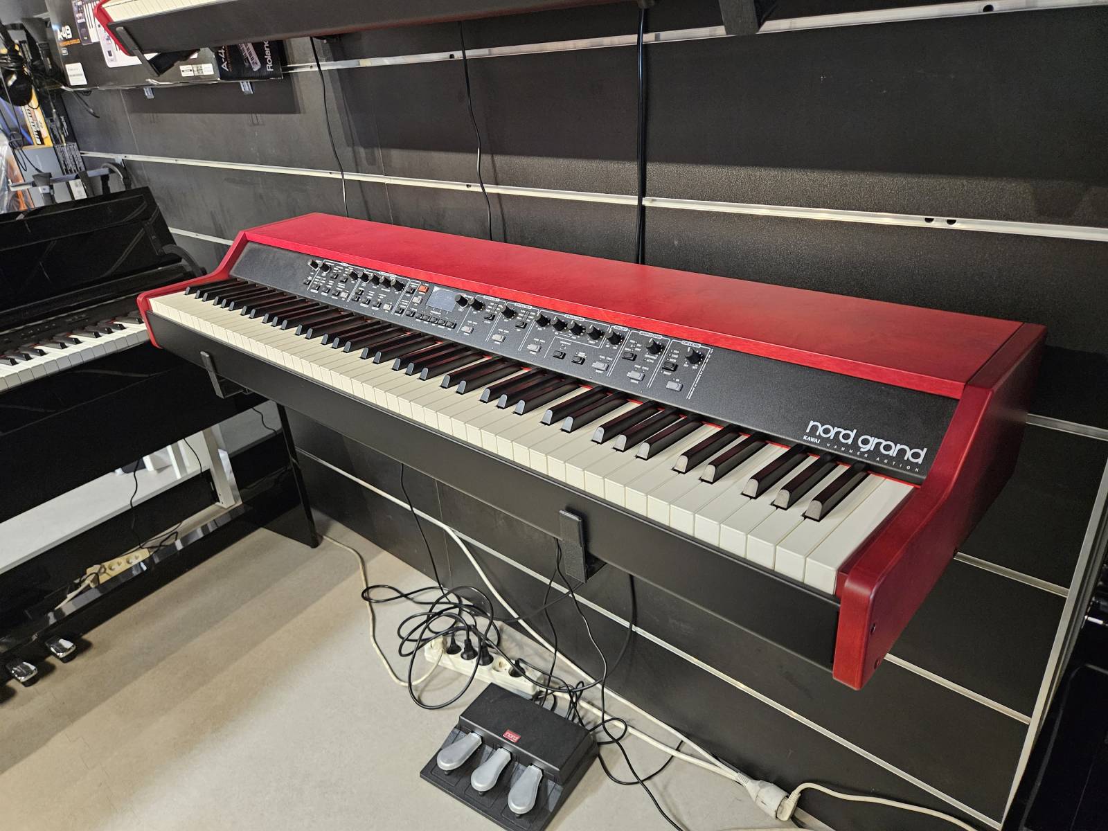 Acheter un piano de scène Nord Montpellier Hérault