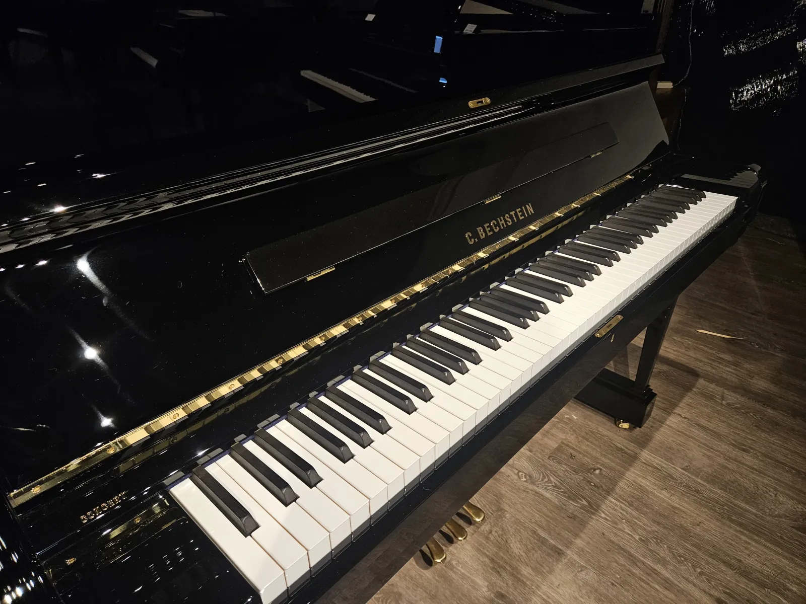 Vente de pianos droits ou de pianos à queue C. Bechstein Lyon Rhône