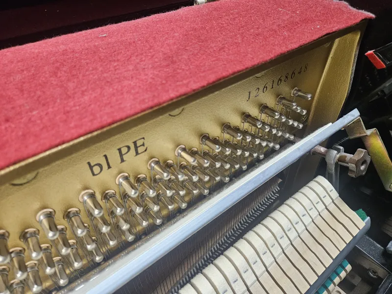 Numéro de série du piano droit Yamaha modèle B1 d'occasion