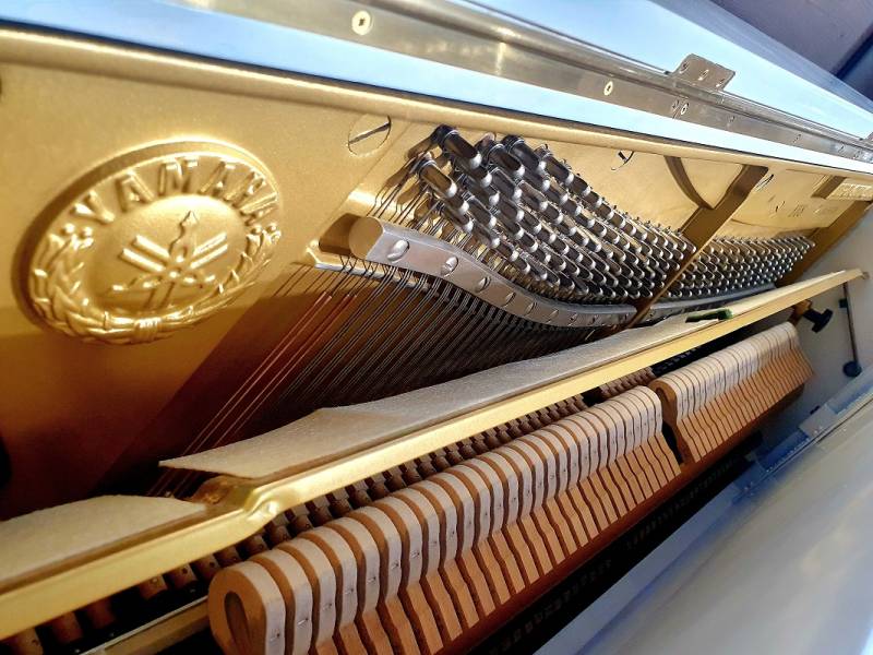 Piano droit Yamaha à Montpellier