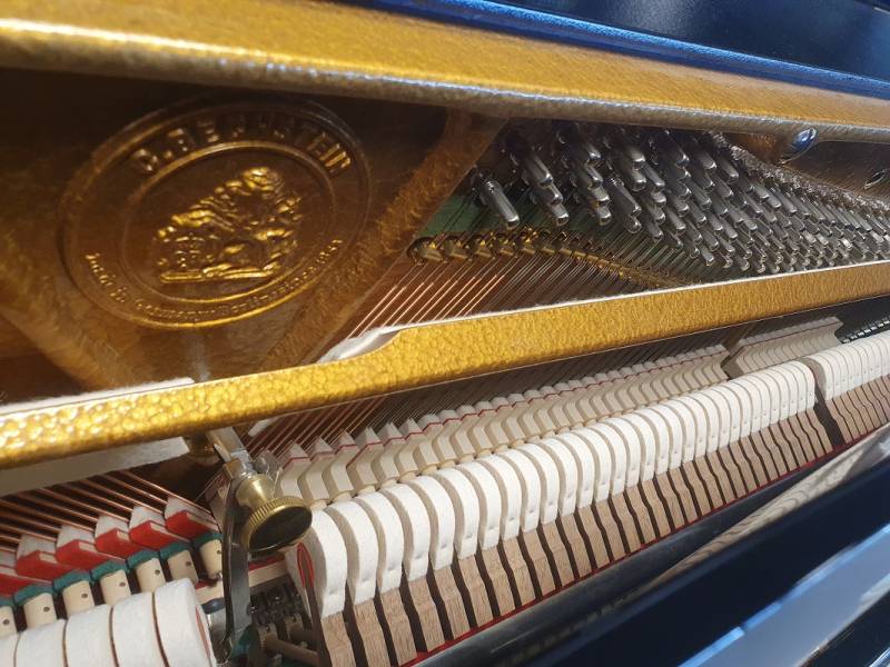 Mécanique du piano droit C. Bechstein Modèle R116 Millenium