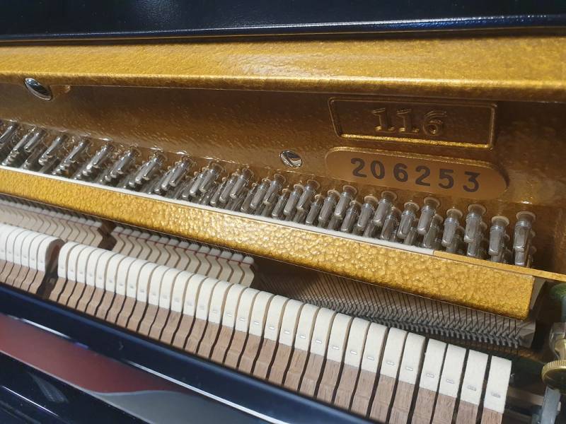 Numéro de série du piano droit C. Bechstein Modèle R116 Millenium