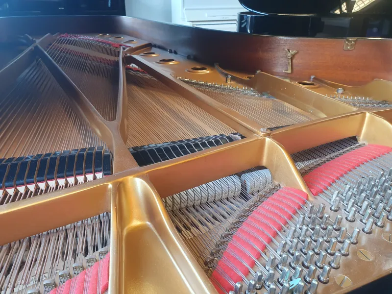 Mécanique du piano à queue Yamaha modèle grand concert d'occasion