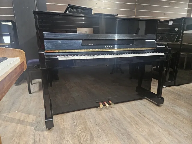 Piano d'étude Kawai modèle CX-5H 
