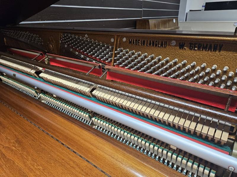 Mécanique du piano droit W. Hoffmann modèle 118 d’occasion