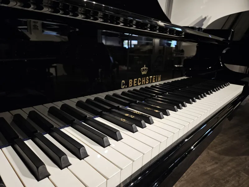 Piano à queue professionnel C. Bechstein modèle B212 à Montpellier