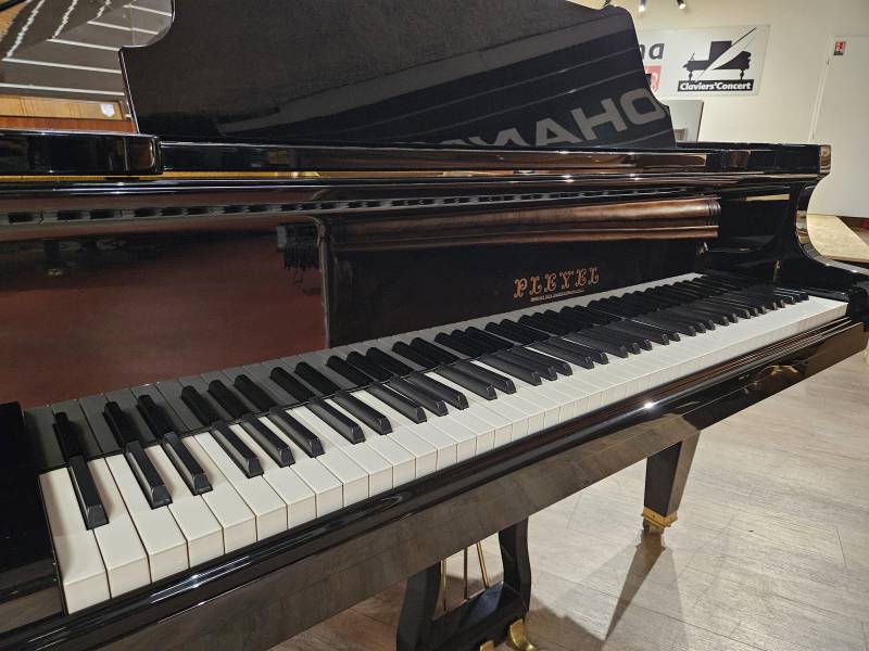 Piano à queue Pleyel modèle Vendôme 174 d’occasion