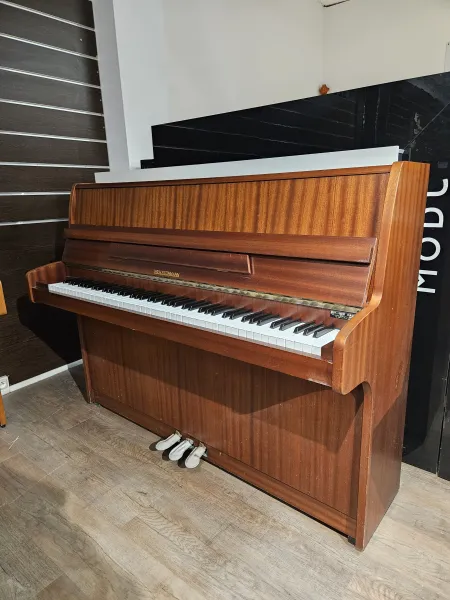 Piano droit Wilh. Steinmann modèle 109 d’occasion à Montpellier