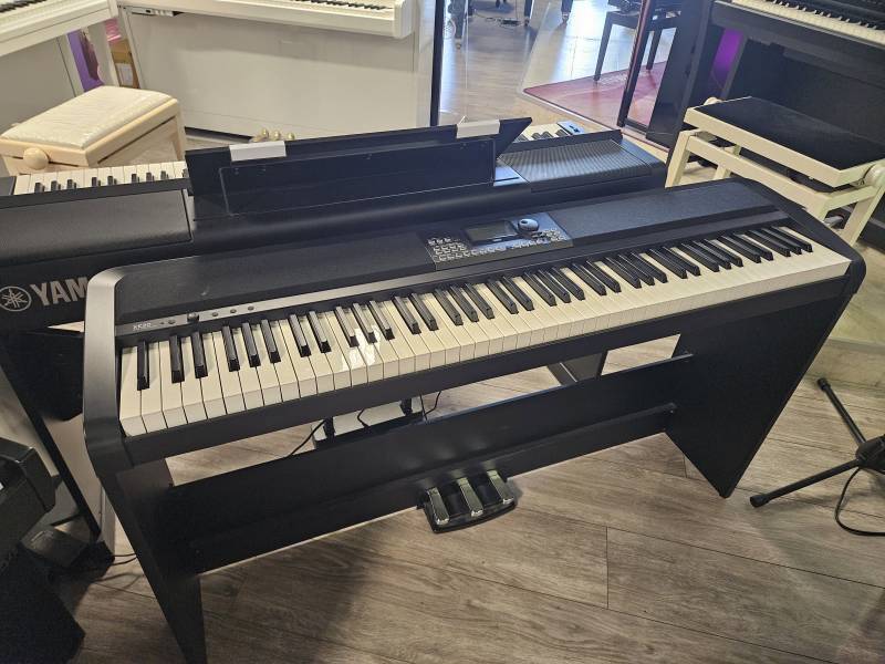 Korg modèle XE 20 SP à Montpellier en promotion