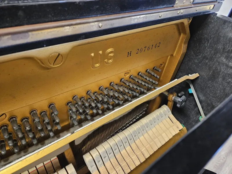 Numéro de série du piano droit Yamaha modèle U3