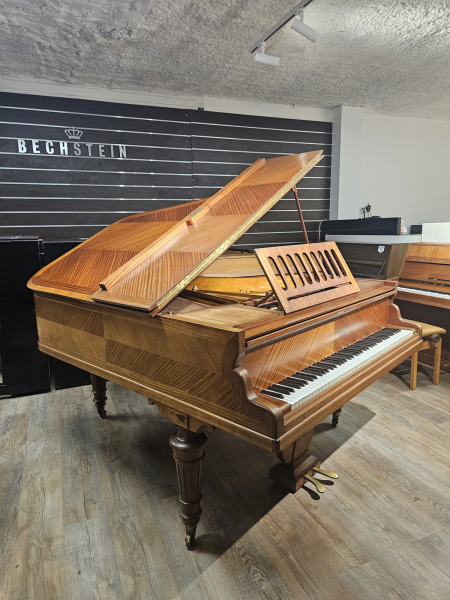 Piano à queue d'interprétation Erard modèle 180