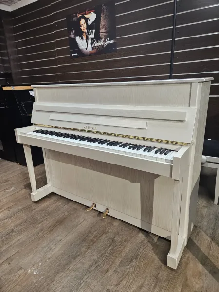 Piano d'expression Sauter modèle 110 