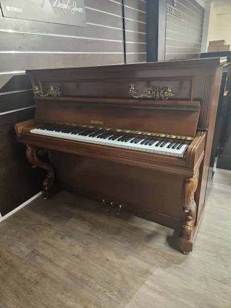 Piano droit d'occasion Rameau modèle Antibes