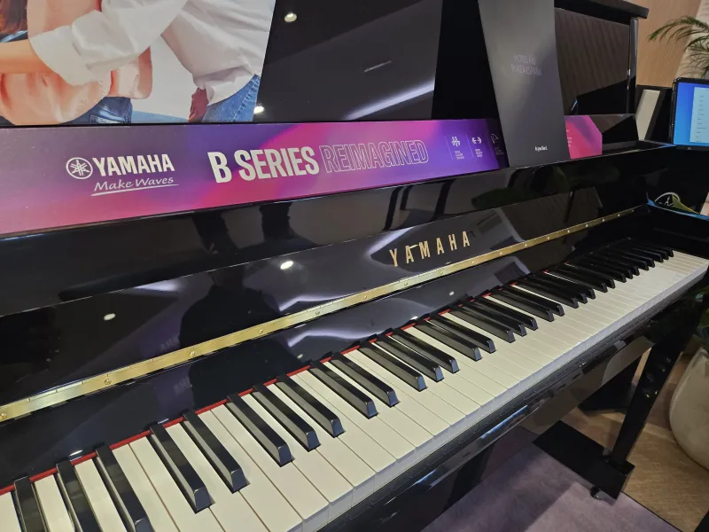 Piano droit Yamaha modèle B20 neuf avec livraison dans le département de l'Hérault