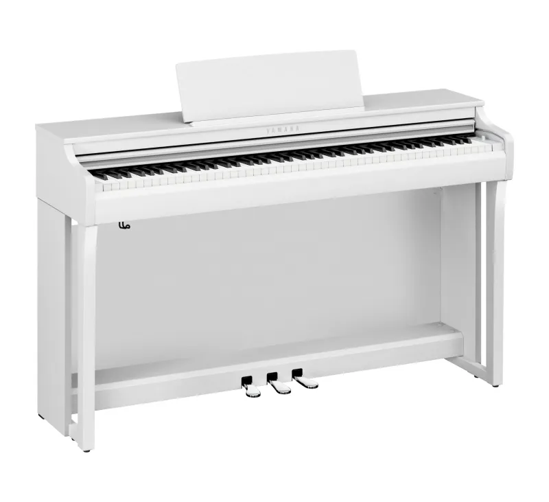 Piano numérique Yamaha Clavinova modèle CLP 825 blanc mat