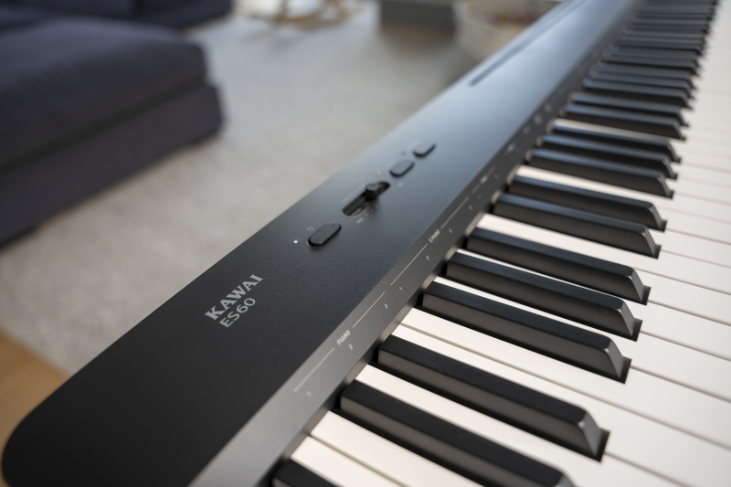 Piano numérique portable Kawai modèle ES60 
