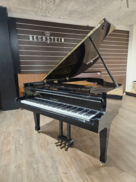 Piano à queue Kawai modèle GS-30 d'occasion noir laqué à Montpellier