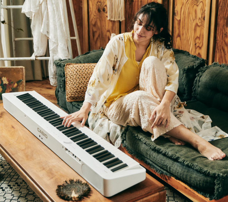 Piano numérique Casio modèle PX S1100 neuf blanc