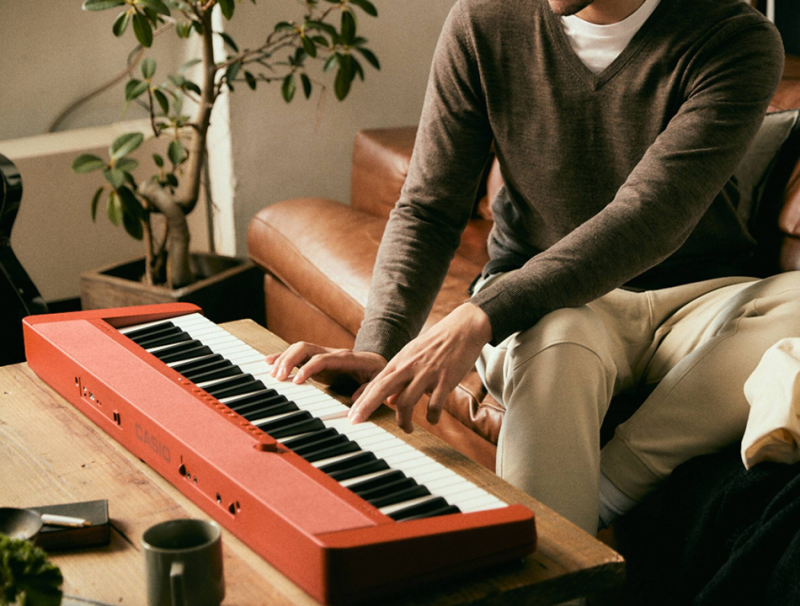 Piano numérique Casio modèle CT S1 rouge à Montpellier