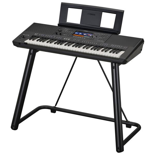 Piano numérique Yamaha modèle PSR SX920 sur son meuble adapté