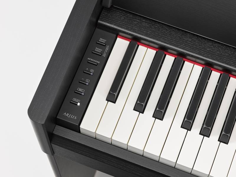 Boitier de commande du piano numérique meublé Yamaha Arius modèle YDP S55