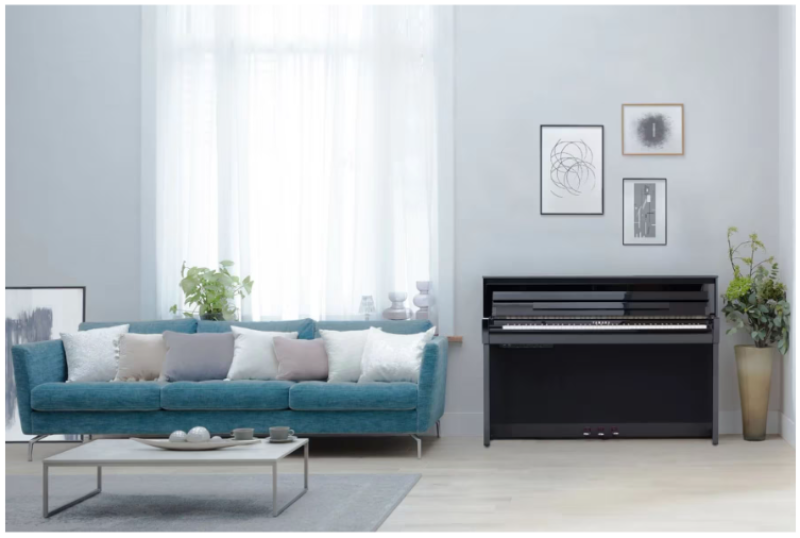 Piano numérique meublé haut de gamme Yamaha modèle CLP 785