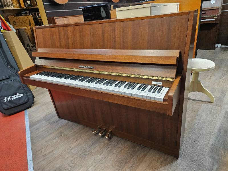 Piano droit d'étude Fazer 109 noyer mat d'occasion à Montpellier