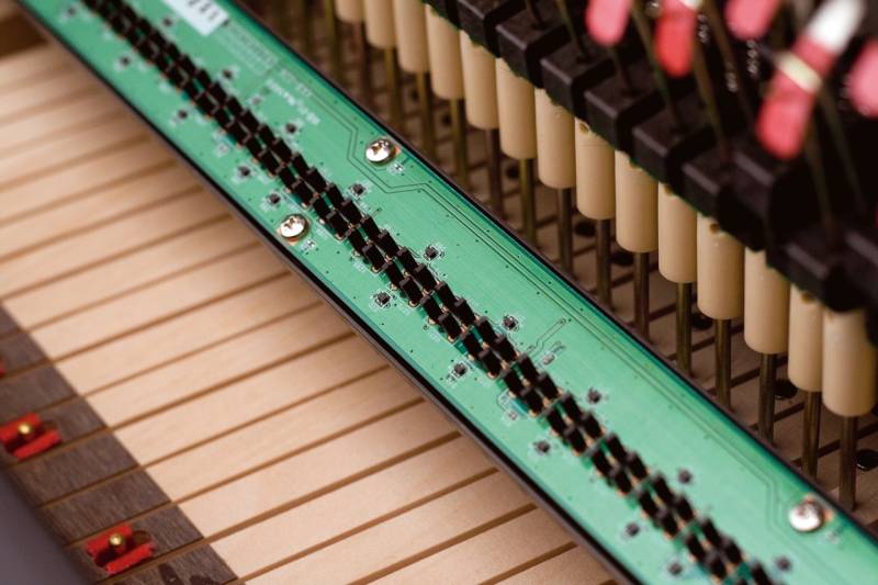 Système silencieux Anytime du piano droit Kawai modèle K15E neuf