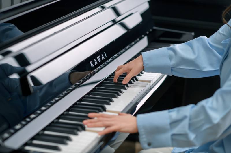 Piano numérique Kawai modèle Novus NV6 à Montpellier