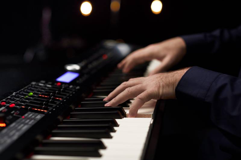 Clavier de scène Roland modèle RD 2000 EX